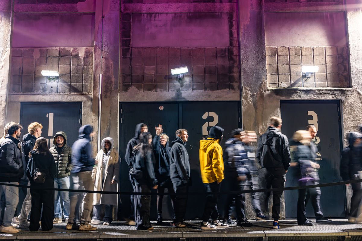 Loading... just a sec